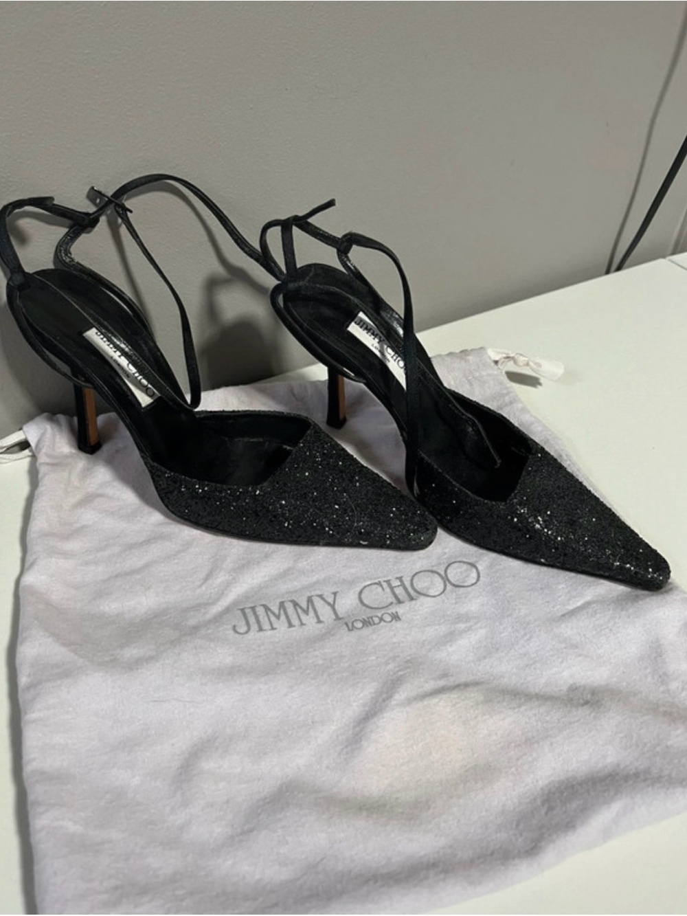 Jimmy Choo women's 8 black glitter point toe pumps heels 952